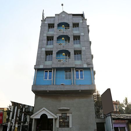 Hotel Amrit Regency Гувахати Экстерьер фото